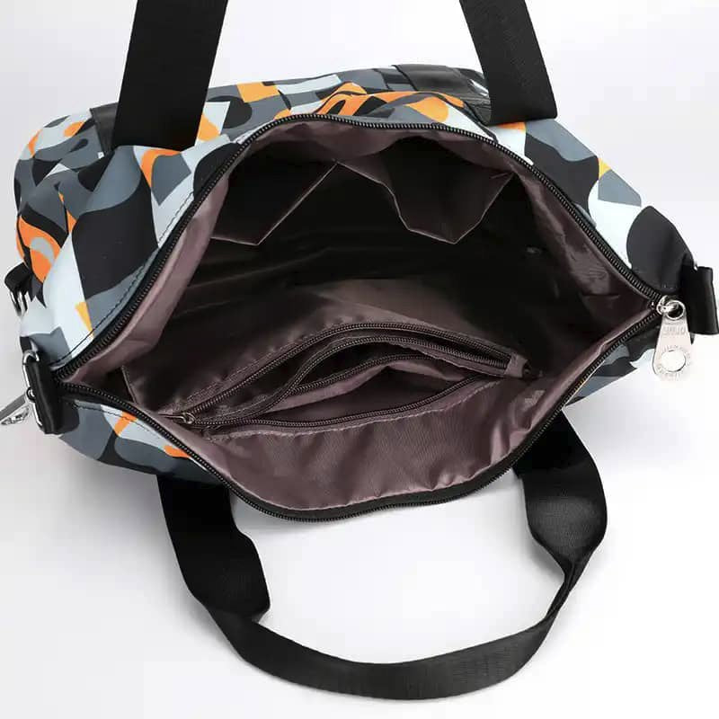 Women's  Shoulder Totes High Quality Large Handbag .