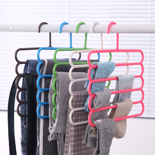 5 Layer Plastic Hanger.